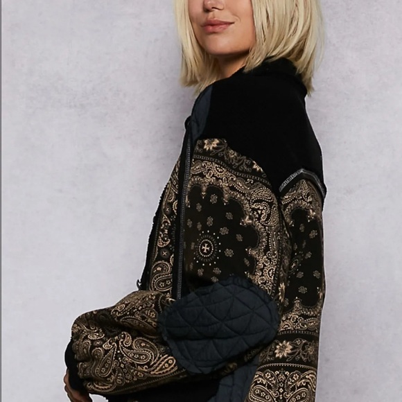 POL Patchwork Paisley Jacket - Picture 2 of 4